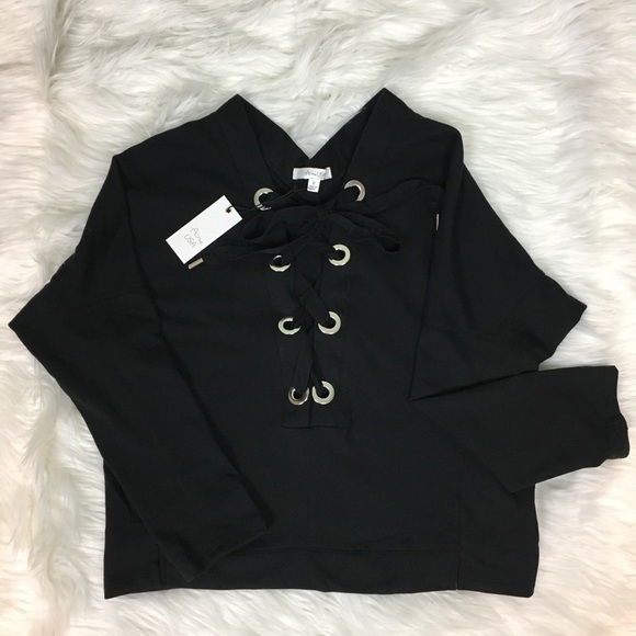 Plunge Lace Up Top - Picture 2 of 3